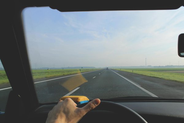 Comment choisir un kit de réparation pour les pneus de voiture en cas d'urgence?